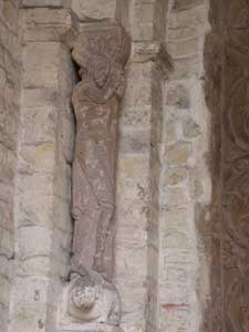 statue colonne