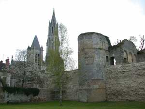 cathédrale vue de l'ancien château royal